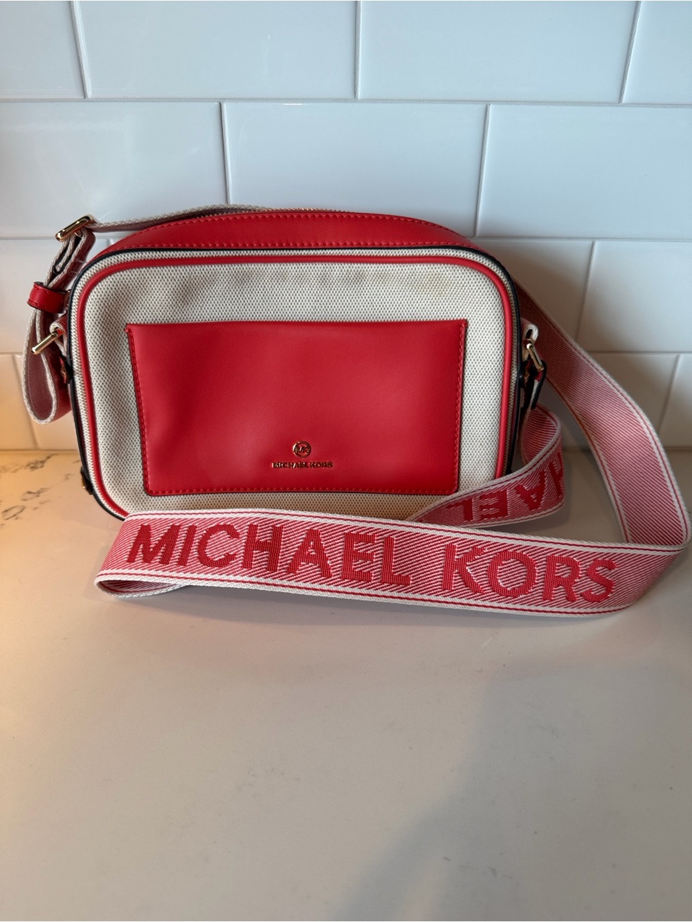 Michael Kors Maeve Large East West Pocket Crossbody Bag